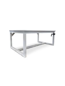 Hand crank height adjustment on CoreBench workbench